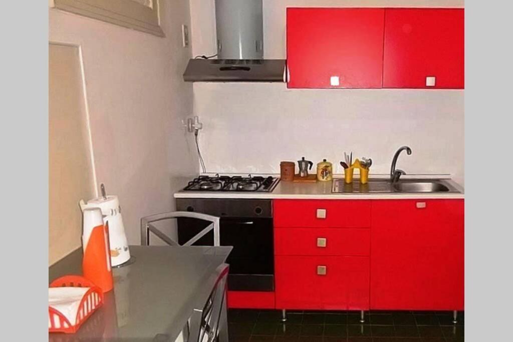 Three Rooms Near Central Station Catania Exteriör bild
